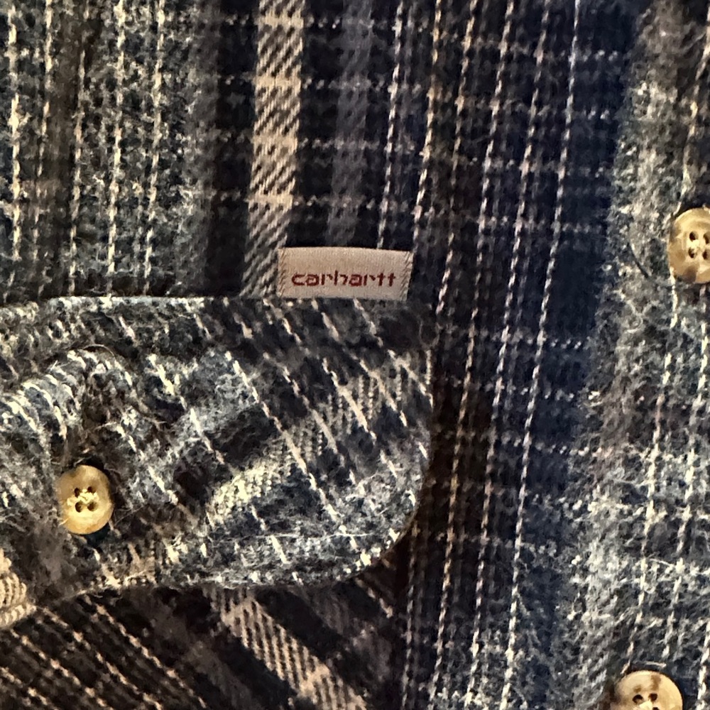 Carhartt Men’s blue and white plaid flannel shirt - Picture 4 of 8